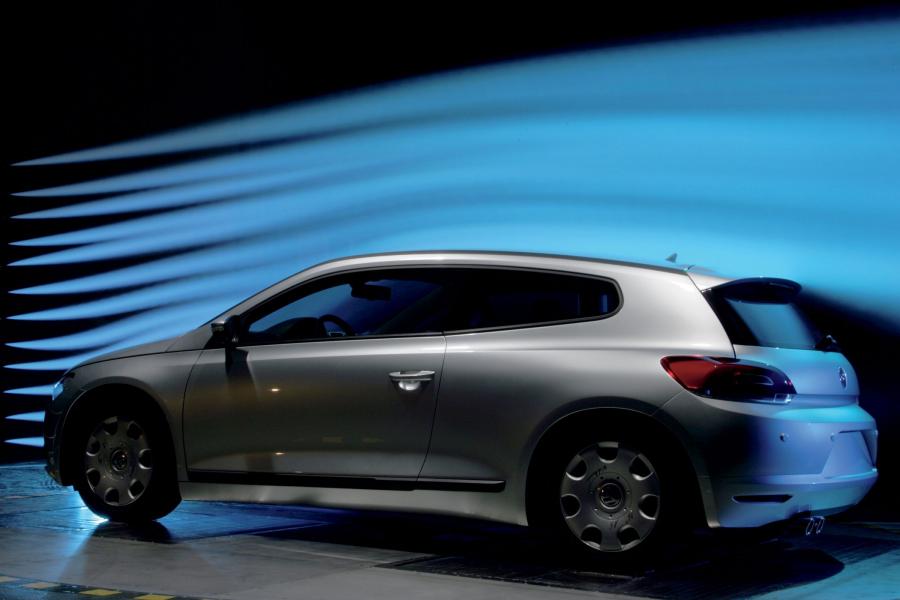  Volkswagen Scirocco 2008 года  (фото 101 из 143)